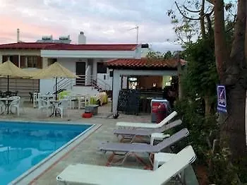 Ξενοδοχείο Elpida 3*